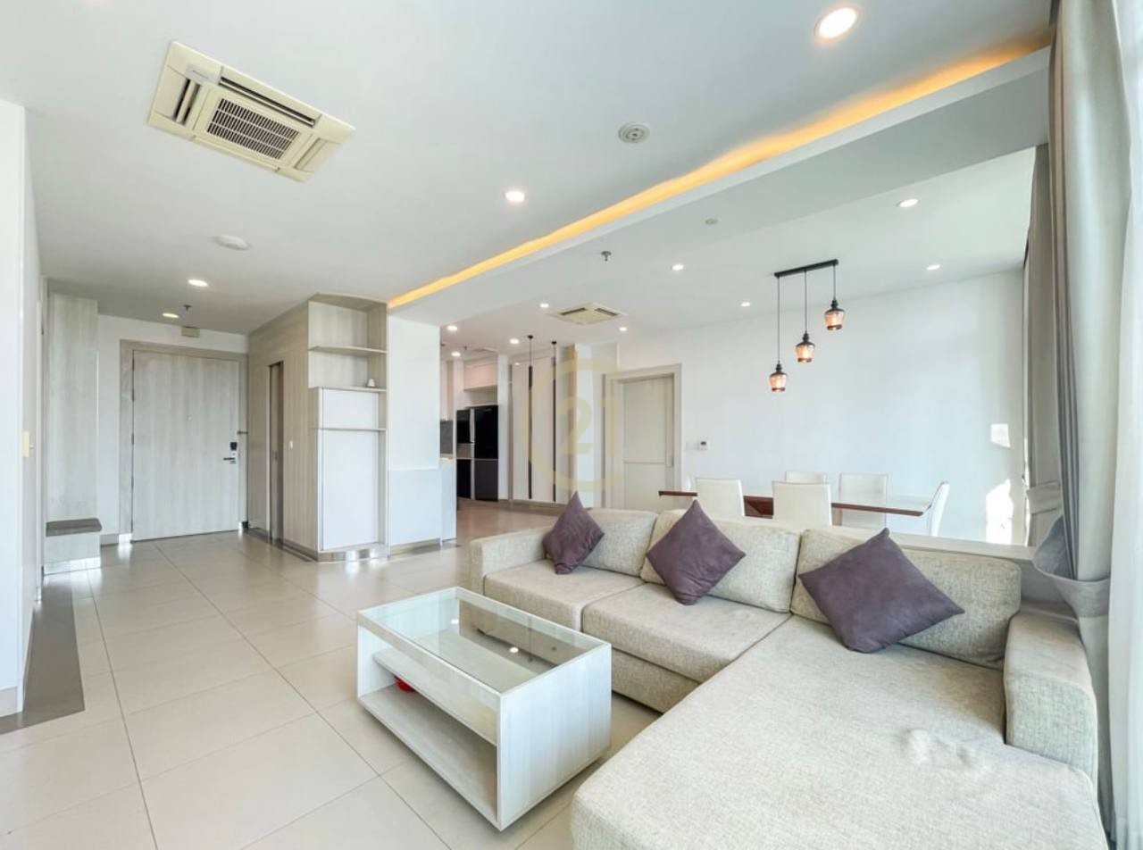 LUXURIOUS TWO BEDROOM FOR RENT-BKK1