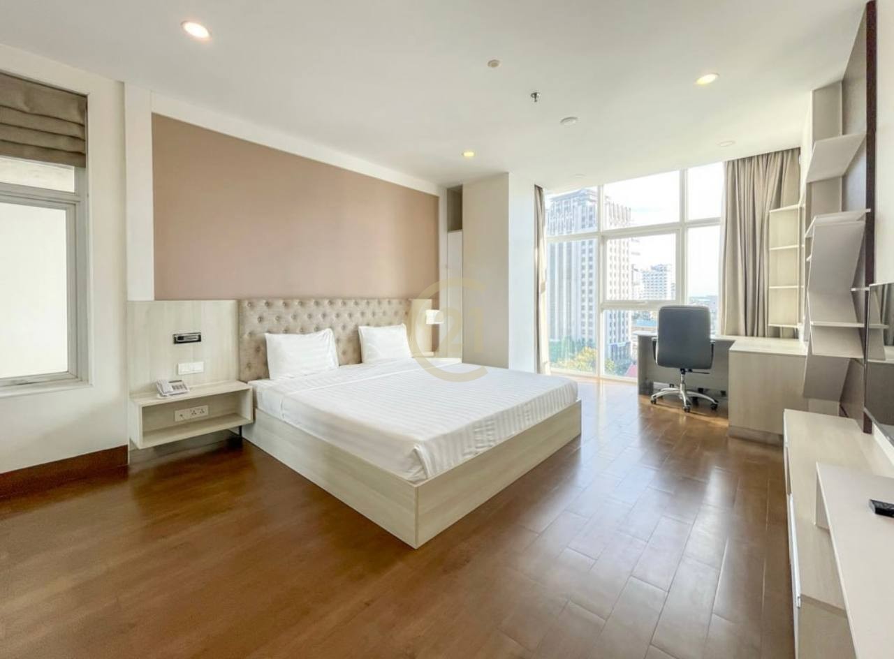photo_2026-01-10_15-41-34 LUXURIOUS TWO BEDROOM FOR RENT-BKK1