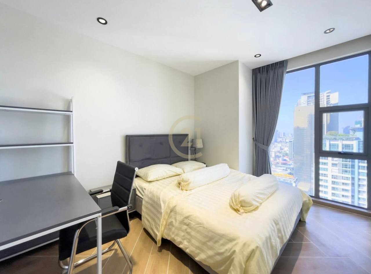 BRAND NEW THREE BEDROOM FOR RENT-BKK1