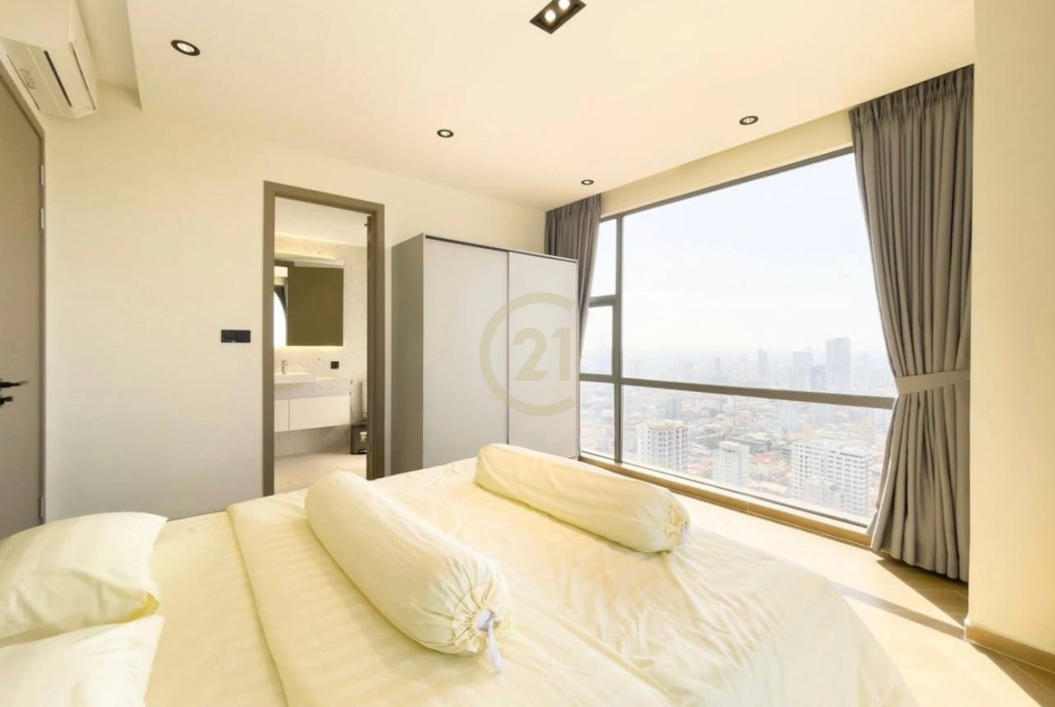 BRAND NEW THREE BEDROOM FOR RENT-BKK1
