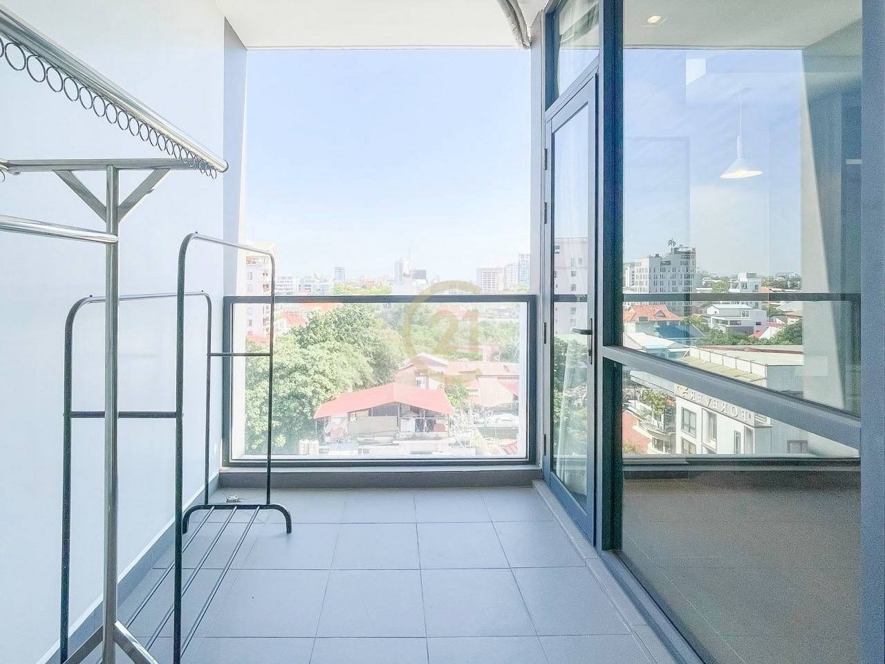 MODERN TWO BEDROOM FOR RENT-DAUN PENH