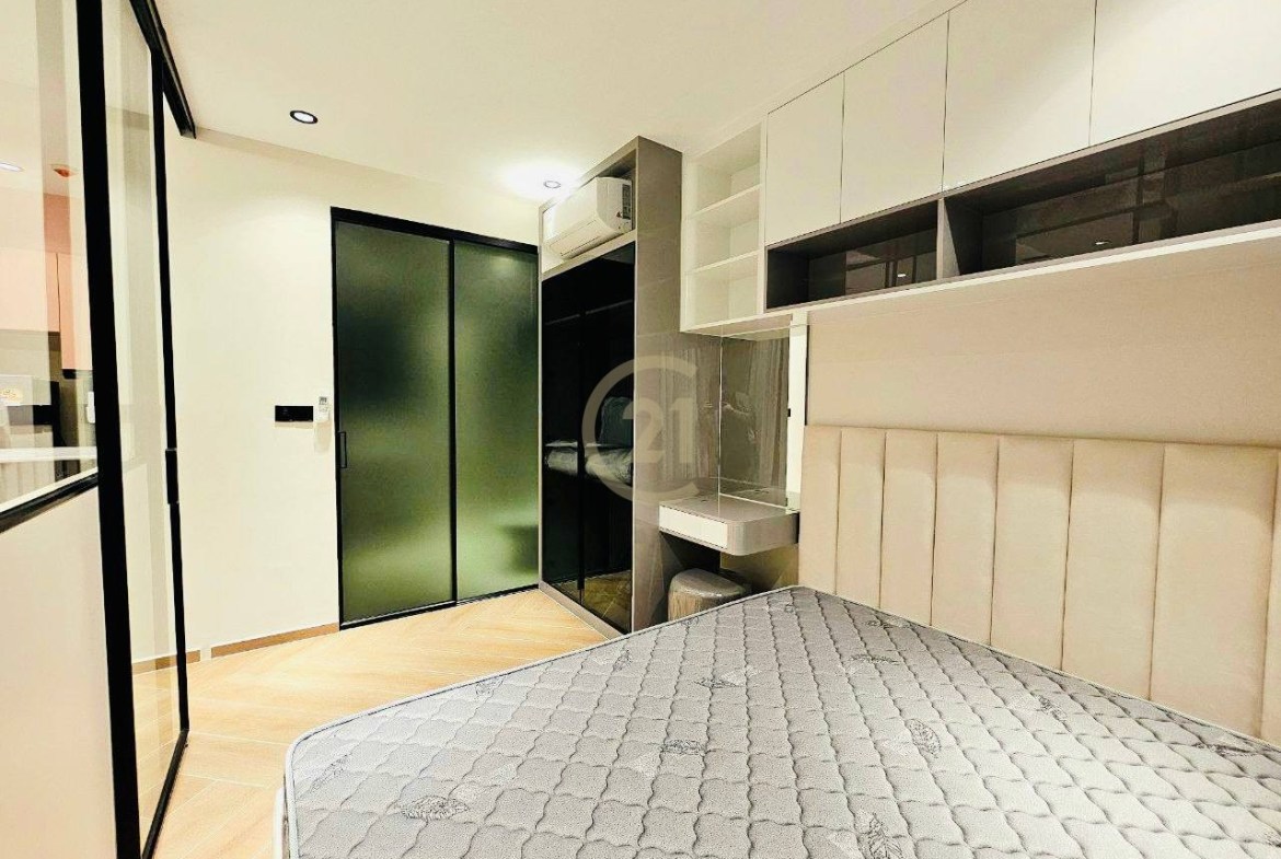 Brand New One Bedroom For Rent At Time Square 5