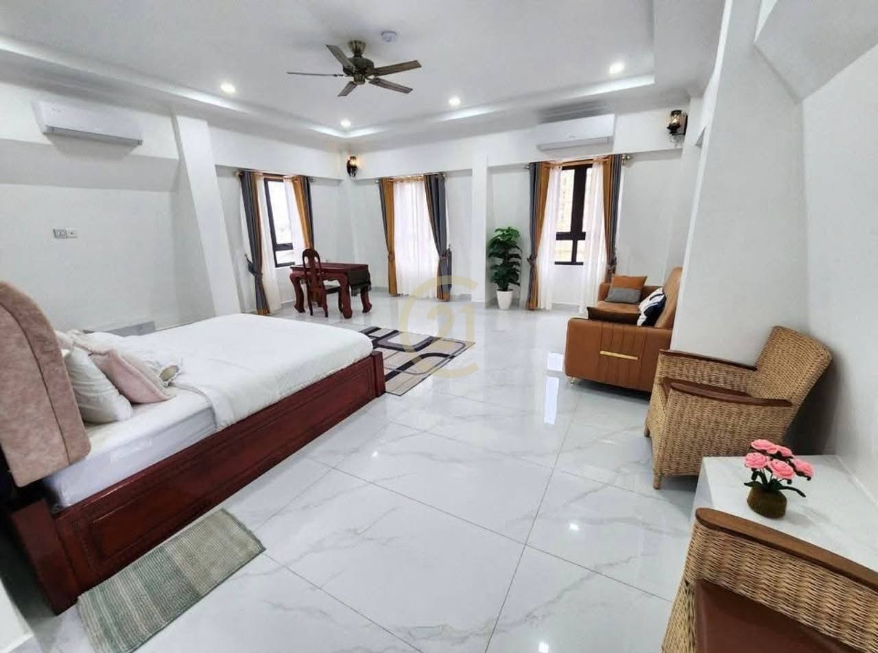 LUXURIOUS ONE BEDROOM FOR RENT-BKK1