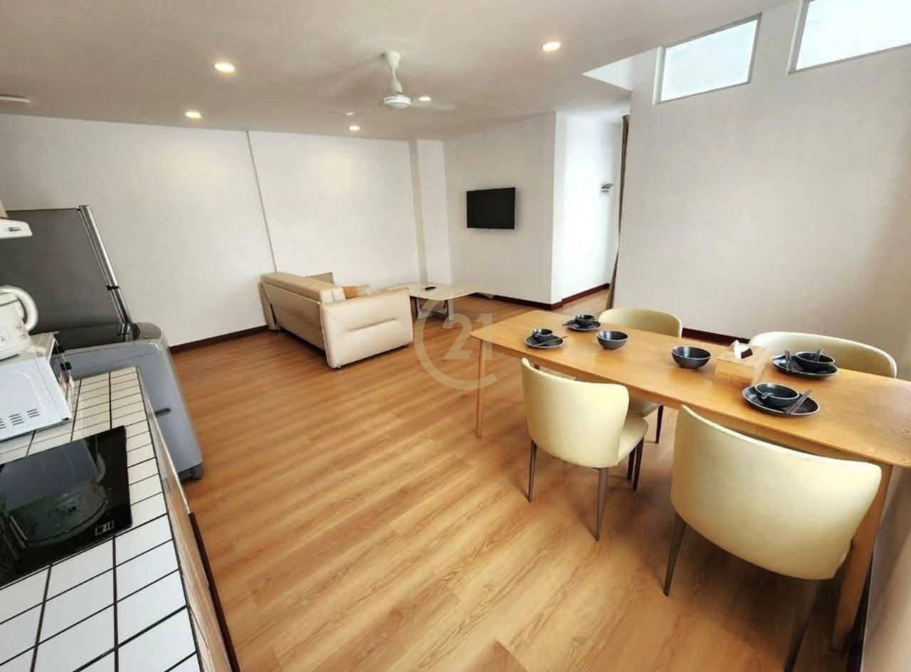 VINTAGE TWO BEDROOM FOR RENT-BKK1