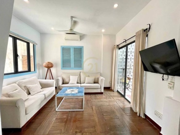 RENOVATED THREE BEDROOM FOR RENT-DAUN PENH