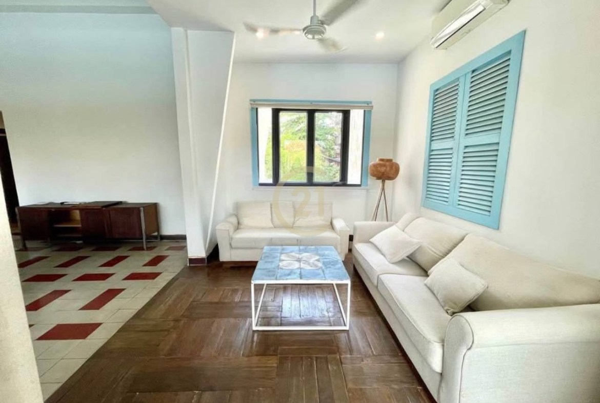 RENOVATED THREE BEDROOM FOR RENT-DAUN PENH