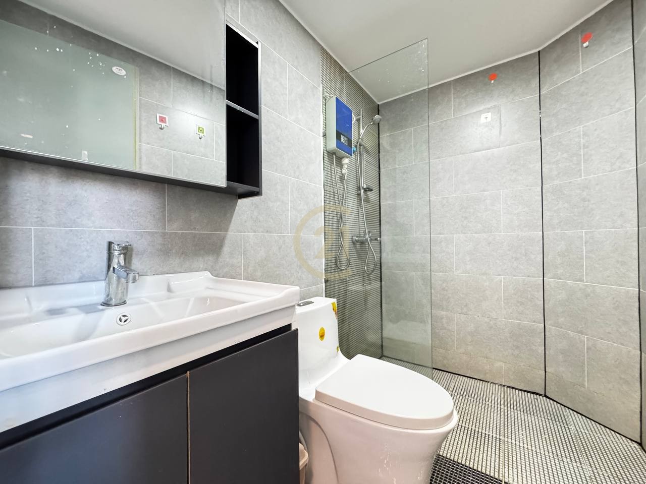 One Bedroom For Rent At Boeung Tompun