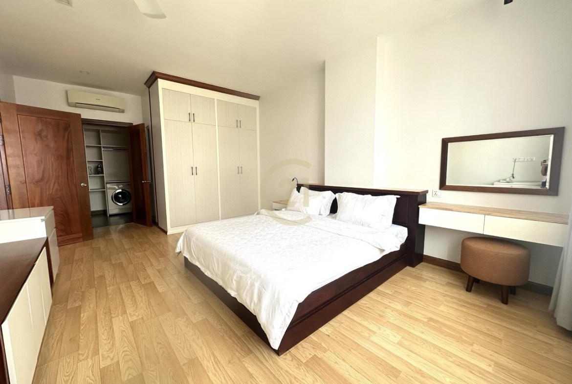 Biggest One Bedroom For Rent At Tonle Basac