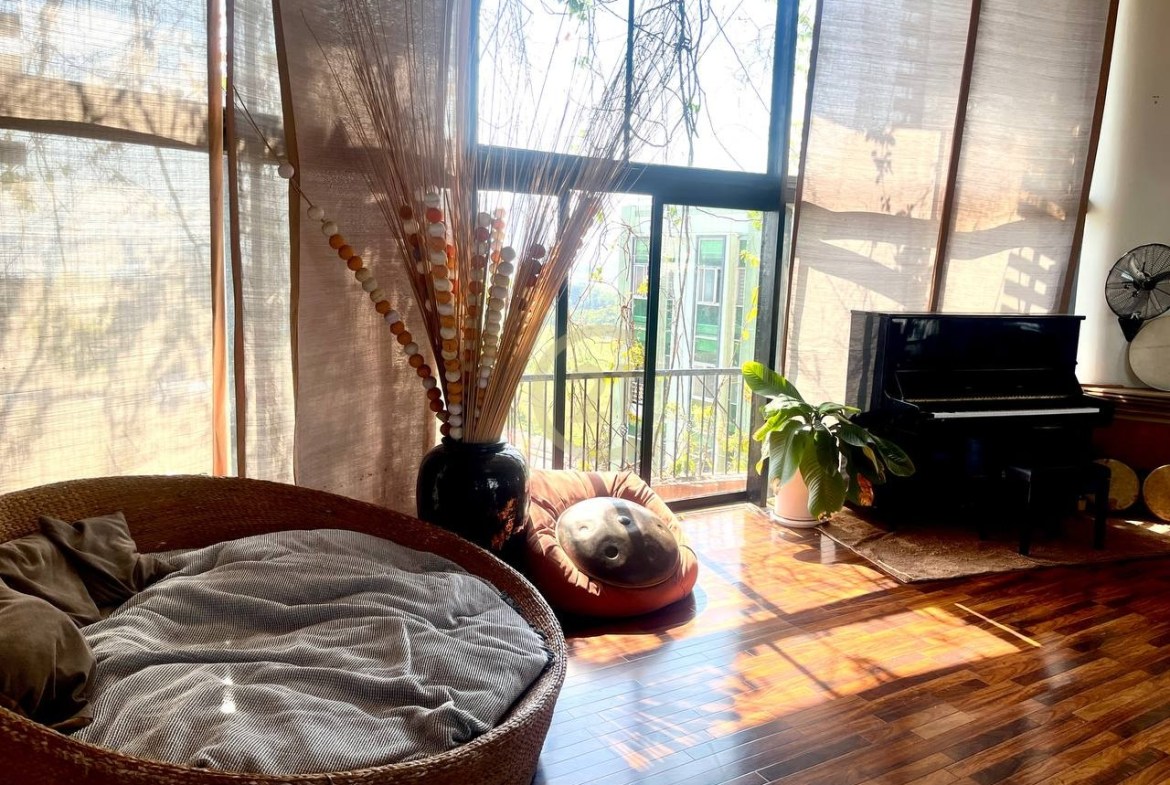 WESTERN PENTHOUSE FOR RENT-RIVER VIEW