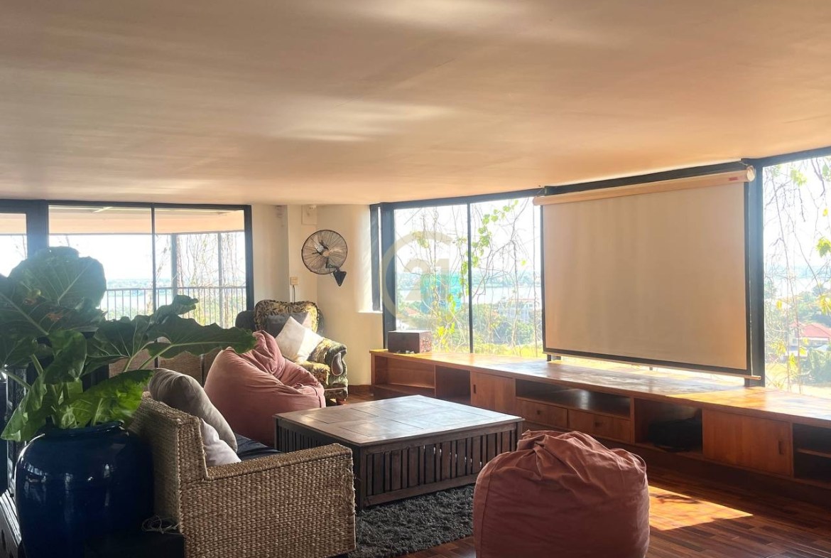 WESTERN PENTHOUSE FOR RENT-RIVER VIEW
