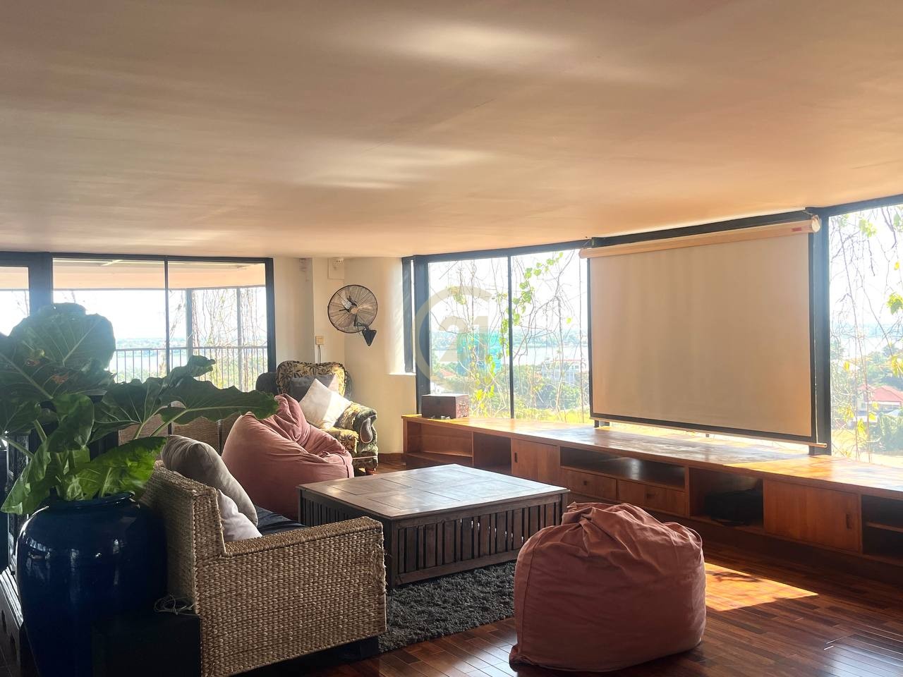 WESTERN PENTHOUSE FOR RENT-RIVER VIEW