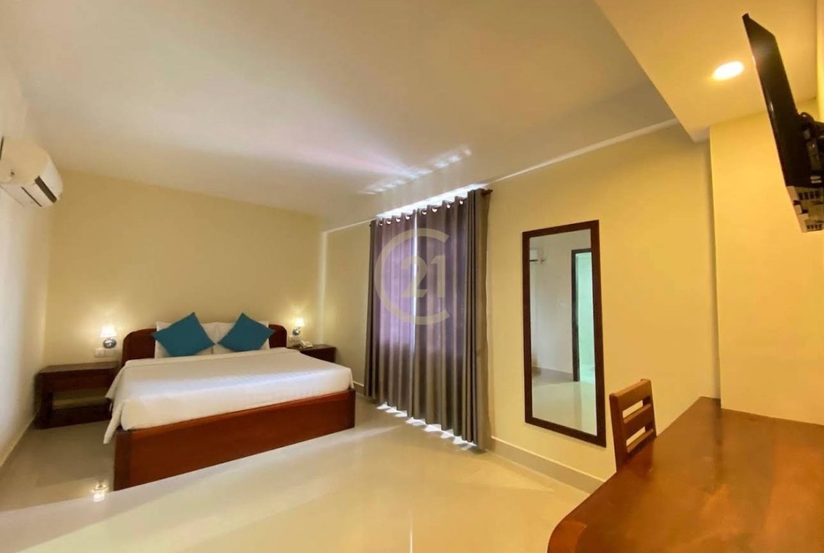 NICE ONE BEDROOM FOR RENT-CENTRAL MARKET