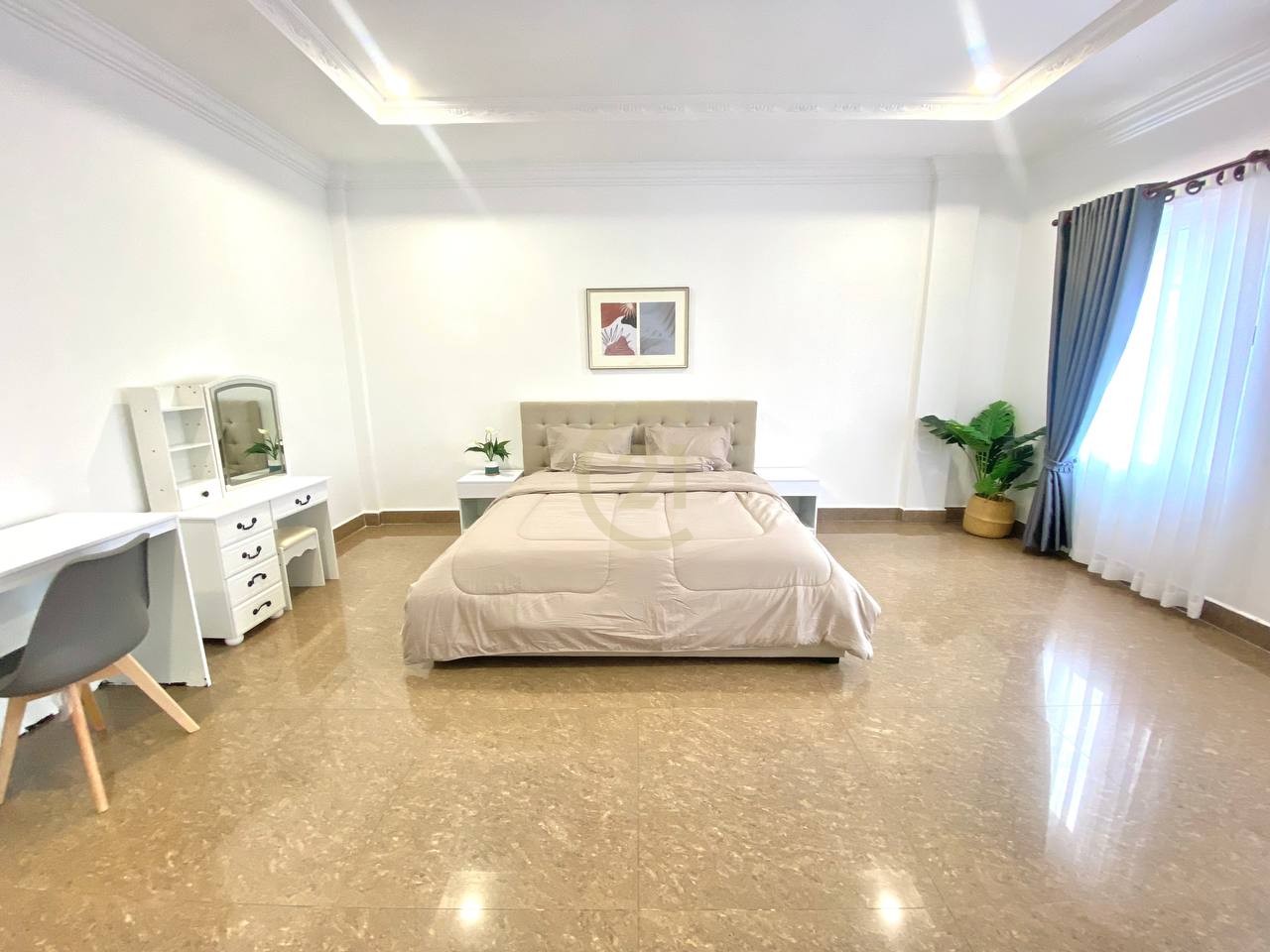 SPECIOUS FOUR BEDROOM FOR RENT-BKK1