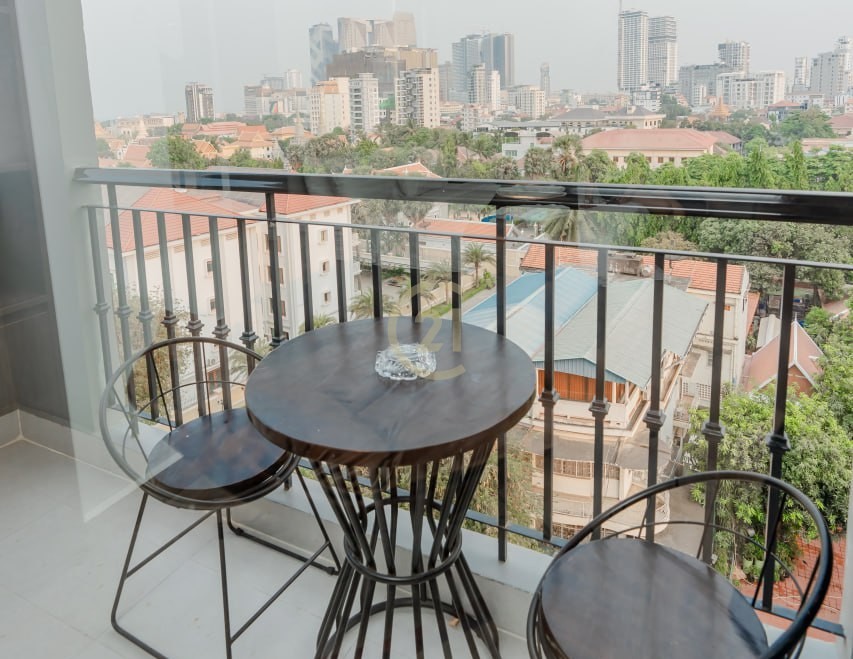 Lovely Studio Room For Rent At Riverside
