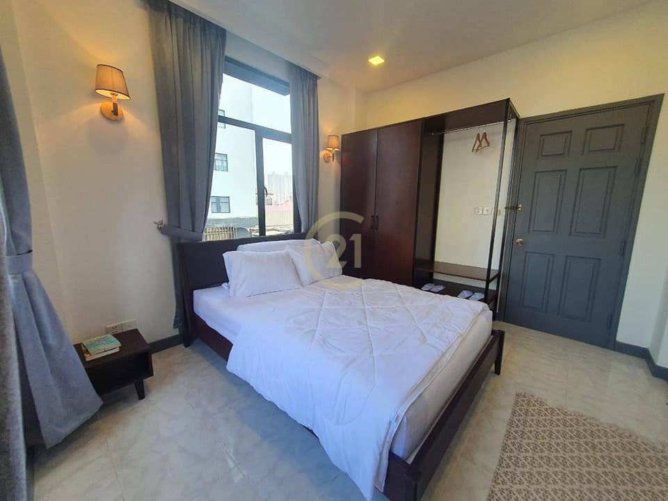 STYLISH ONE BEDROOM FOR RENT-BKK1