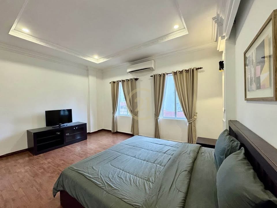PRECIOUS TWO BEDROOM FOR RENT-BKK1