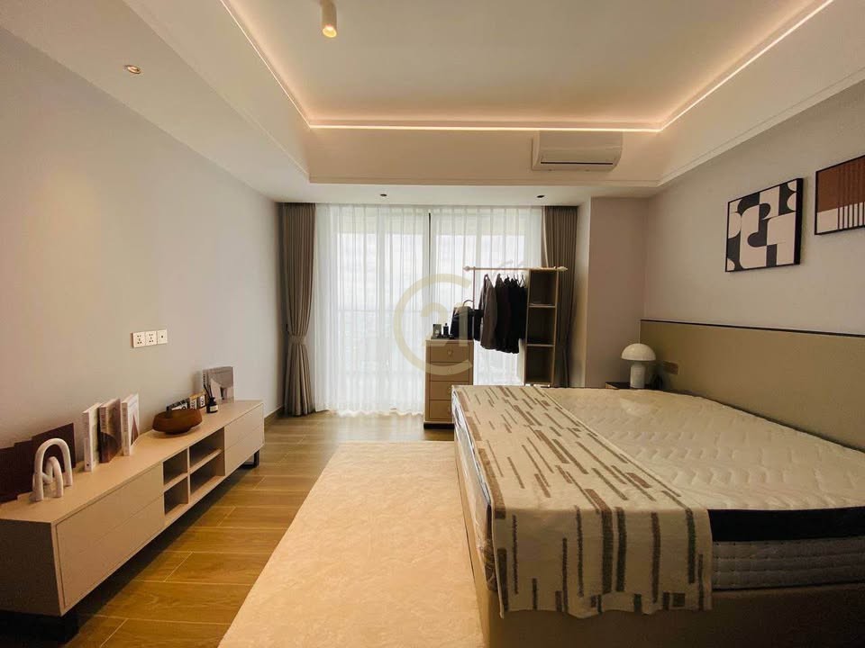 ADORABLE TWO BEDROOM FOR RENT-SEN SOK