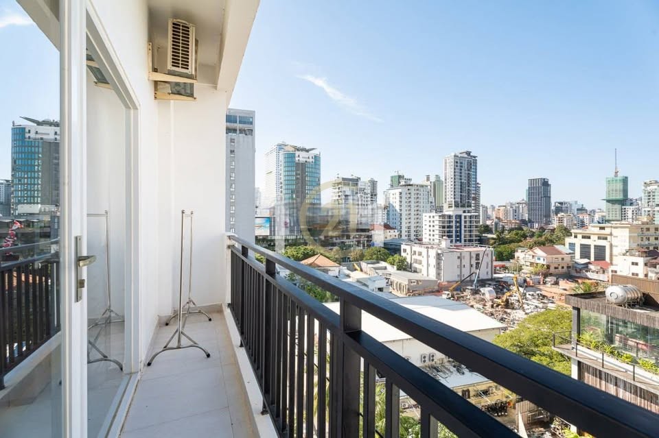 SPECIOUS ONE BEDROOM FOR RENT-TONLE BASSAC