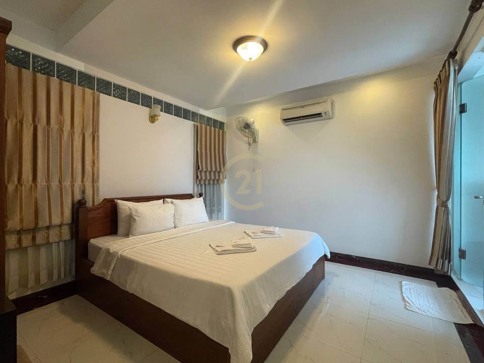CLASSIC ONE BEDROOM FOR RENT-BEONG TRABAK
