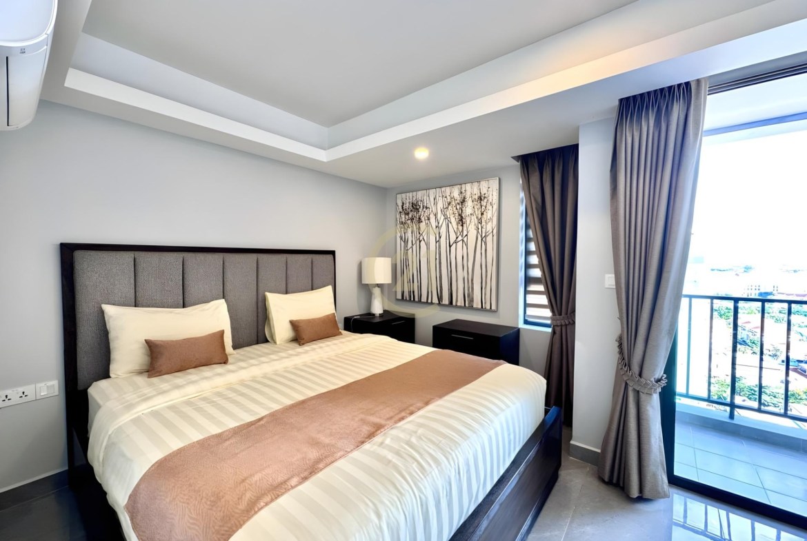FANCY THREE BEDROOM FOR RENT-BEONG TRABAK