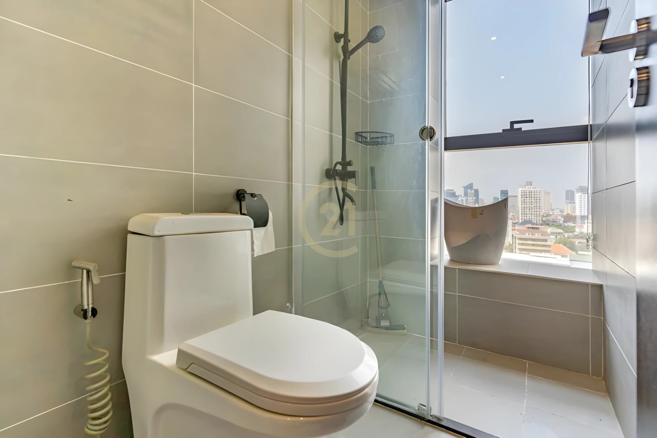 WESTERN ONE BEDROOM FOR RENT-BKK1