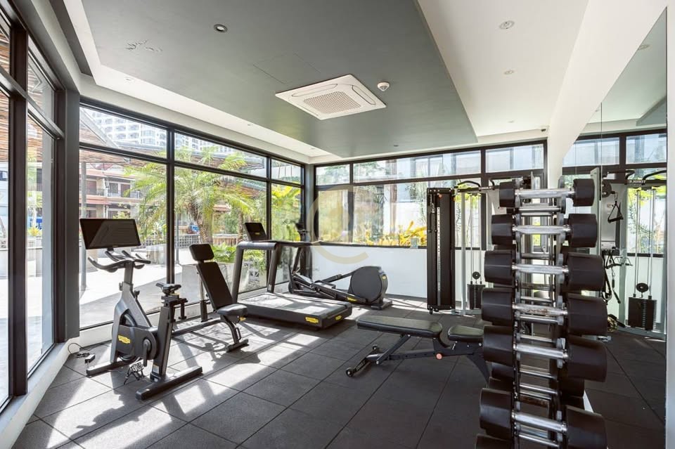 WESTERN TWO BEDROOM FOR RENT-TONLE BASSAC