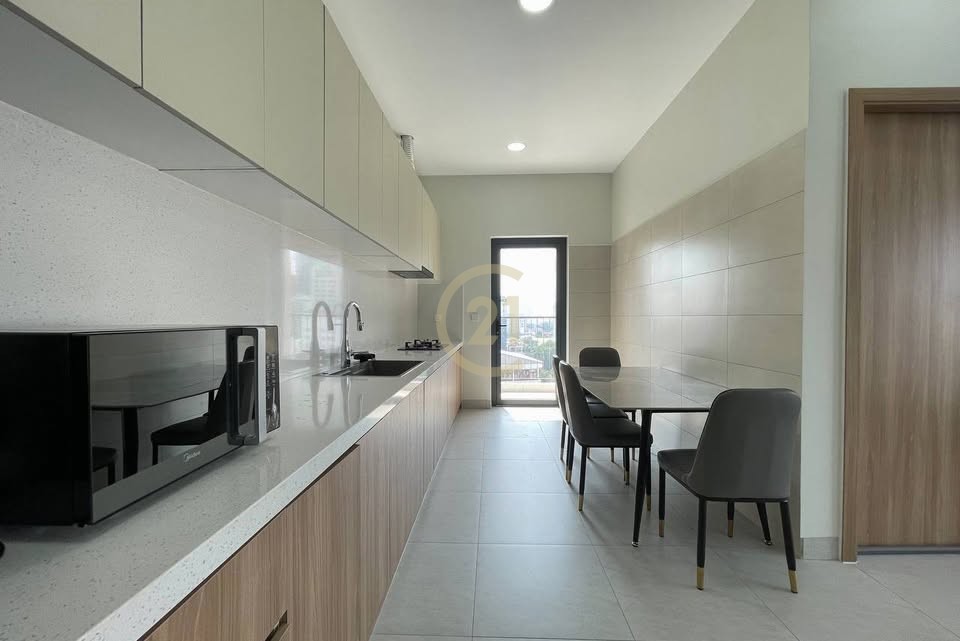 SPECIOUS TWO BEDROOM FOR RENT-TONLE BASSAC