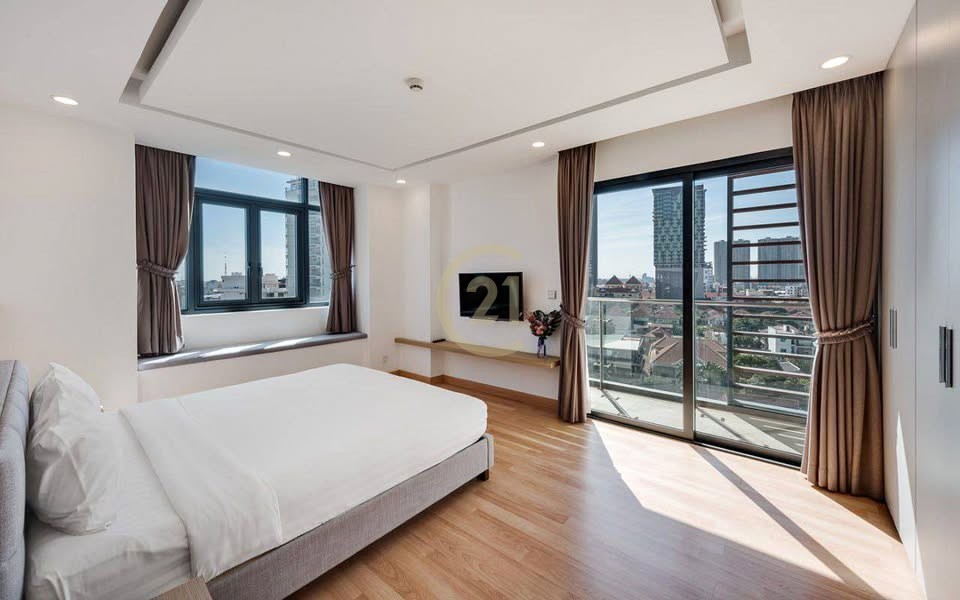 LUXURIOUS TWO BEDROOM FOR RENT-TONLE BASSAC