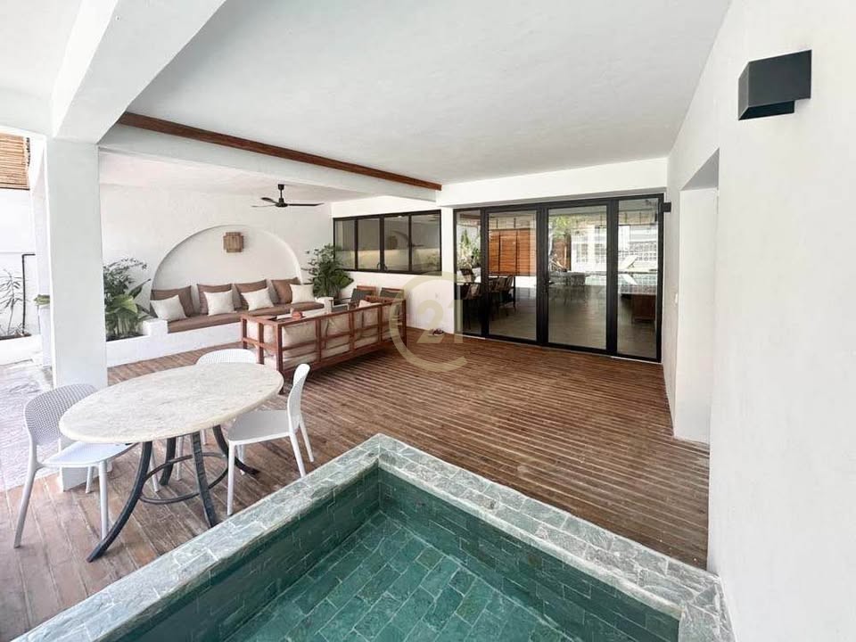 PRIVATE VILLA FOR RENT-DAUN PENH