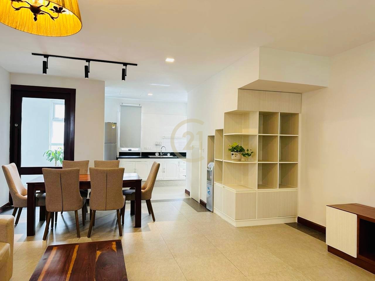 Lovely 3 Bedroom For Rent At Tonle Basac | Family Life Style
