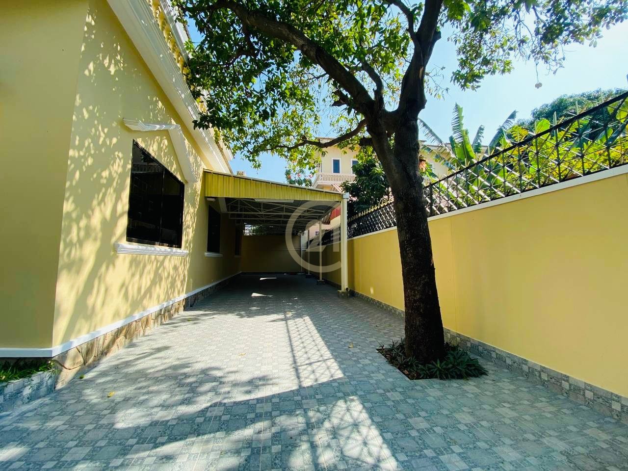 Brand New Villa For Rent At Toul Kork