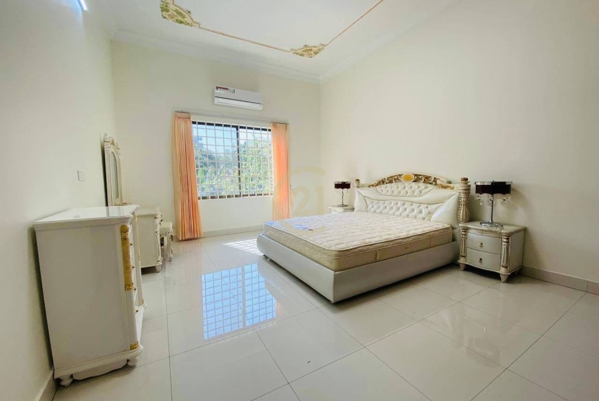 Brand New Villa For Rent At Toul Kork