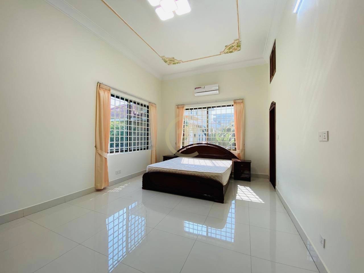 Brand New Villa For Rent At Toul Kork