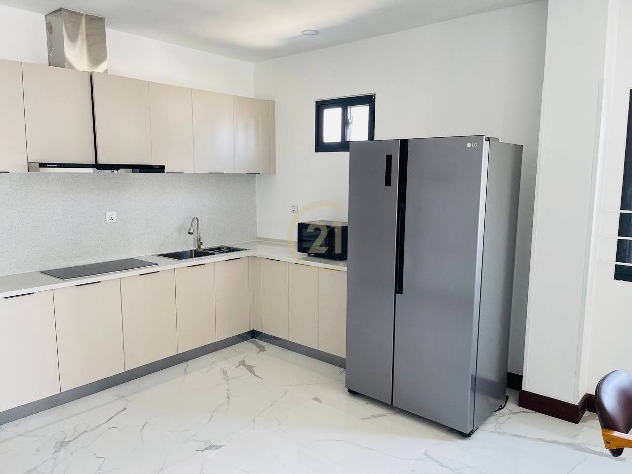 2 Bedroom For Rent In BKK3