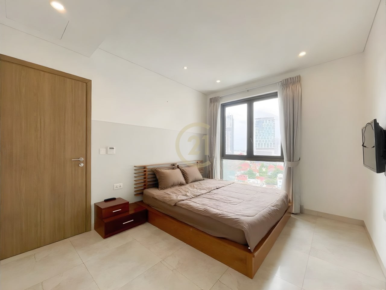 VINTAGE ONE BEDROOM FOR RENT-TONLE BASSAC