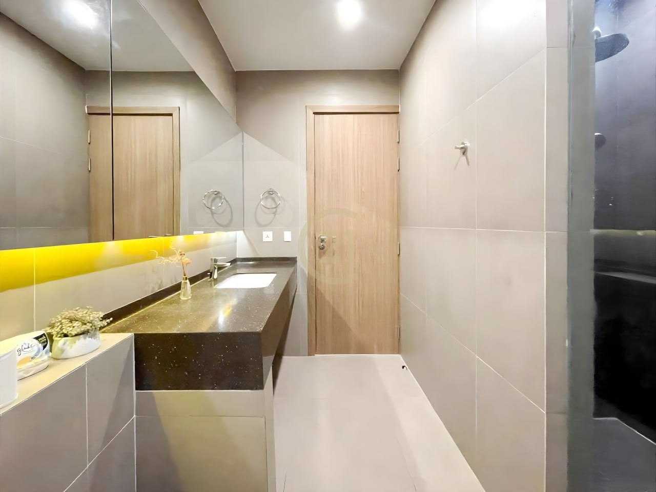 VINTAGE ONE BEDROOM FOR RENT-TONLE BASSAC