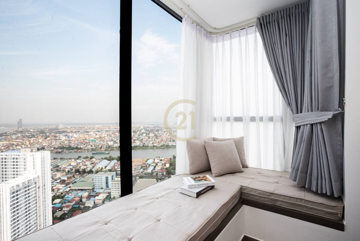 COZY THREE BEDROOM FOR RENT-URBAN VILLAGE