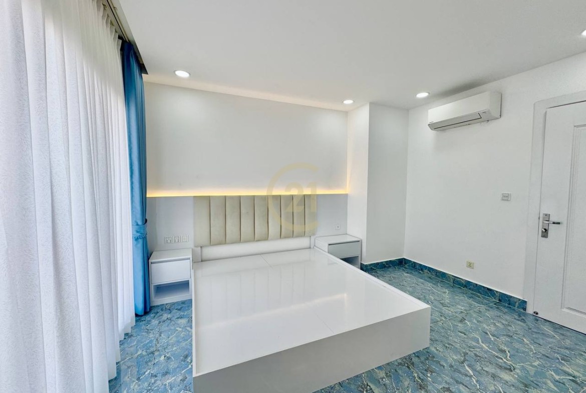 Brand New 1 Bedroom For Rent At Toul Tompong