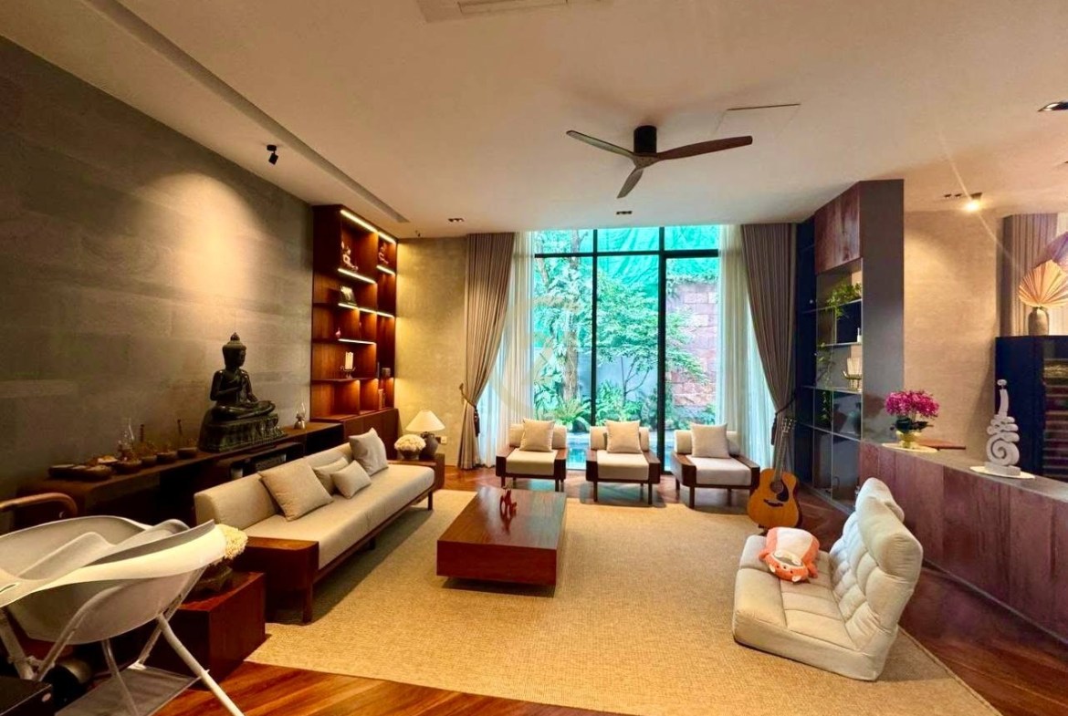 Luxury Modern Villa for Rent in Sen Sok with Swimming Pool