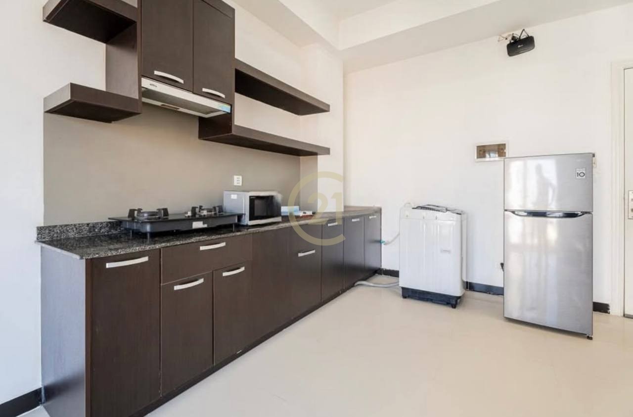 SPECIOUS ONE BEDROOM FOR RENT-TONLE BASSAC