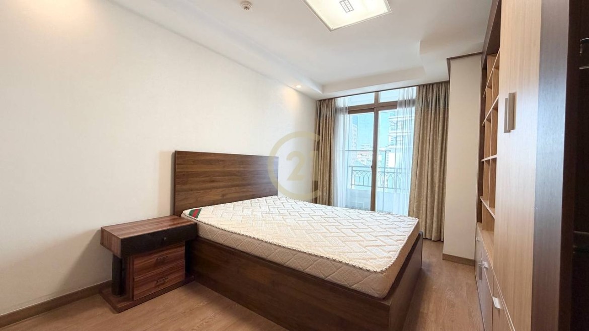 2 Bedroom For Rent In BKK1