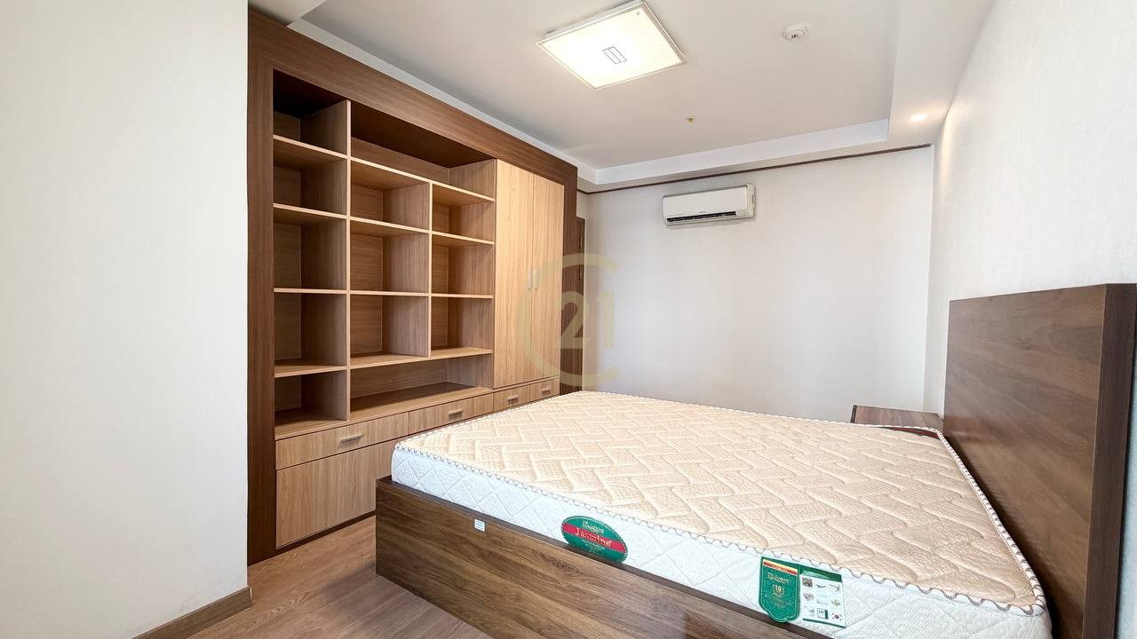 2 Bedroom For Rent In BKK1