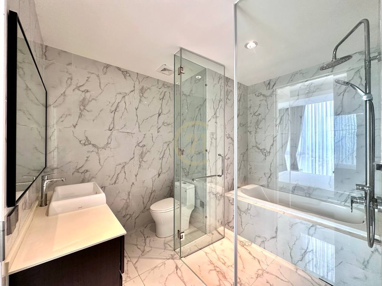 LUXURIOUS TWO BEDROOM FOR RENT-BKK1