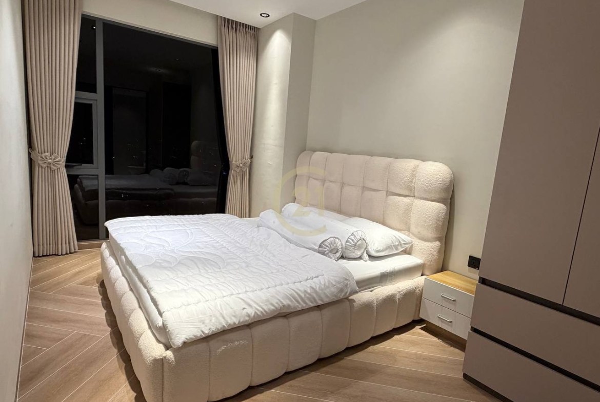 Brand New 2 Bedroom For Rent At Time Square 5