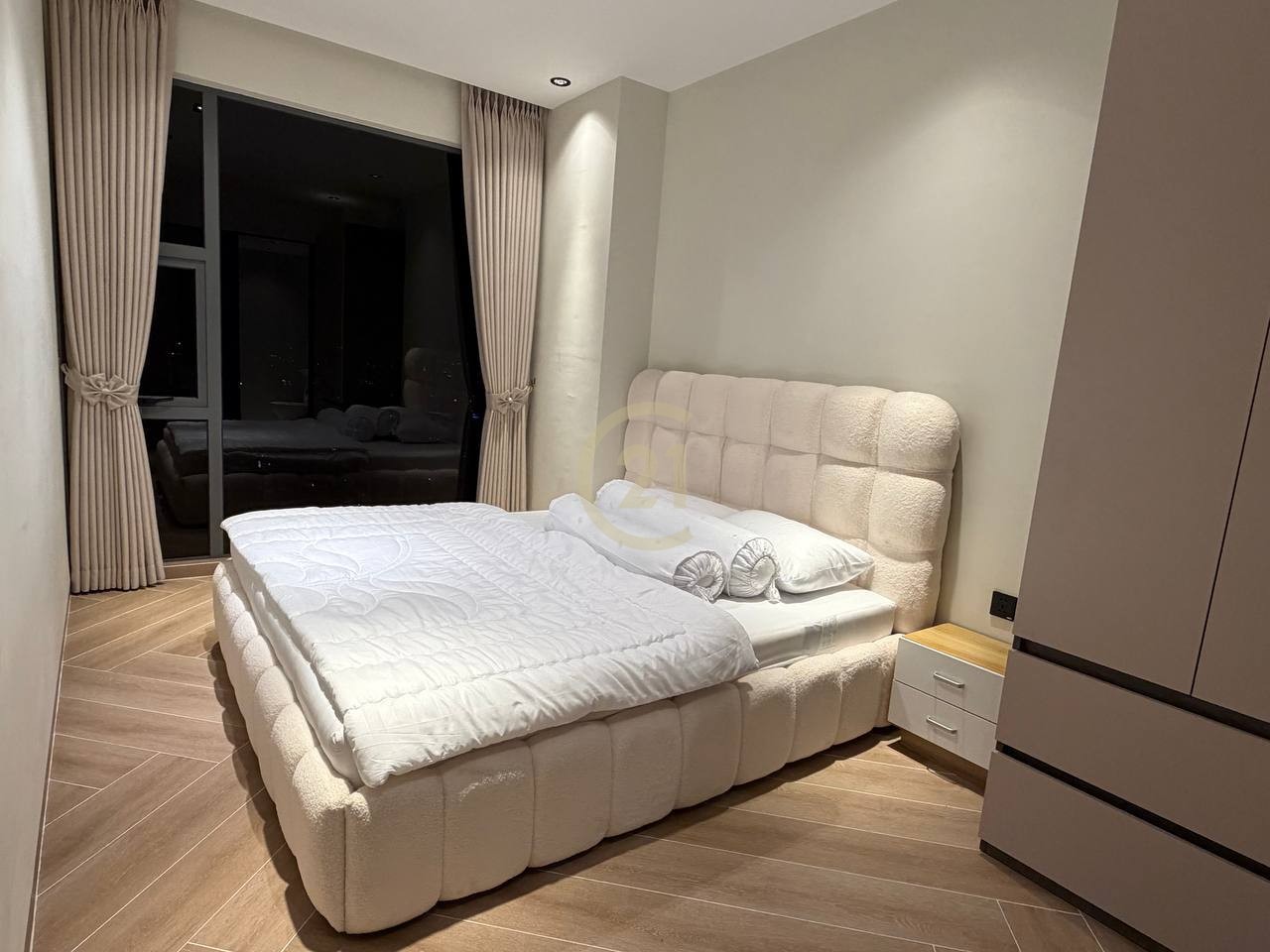 Brand New 2 Bedroom For Rent At Time Square 5