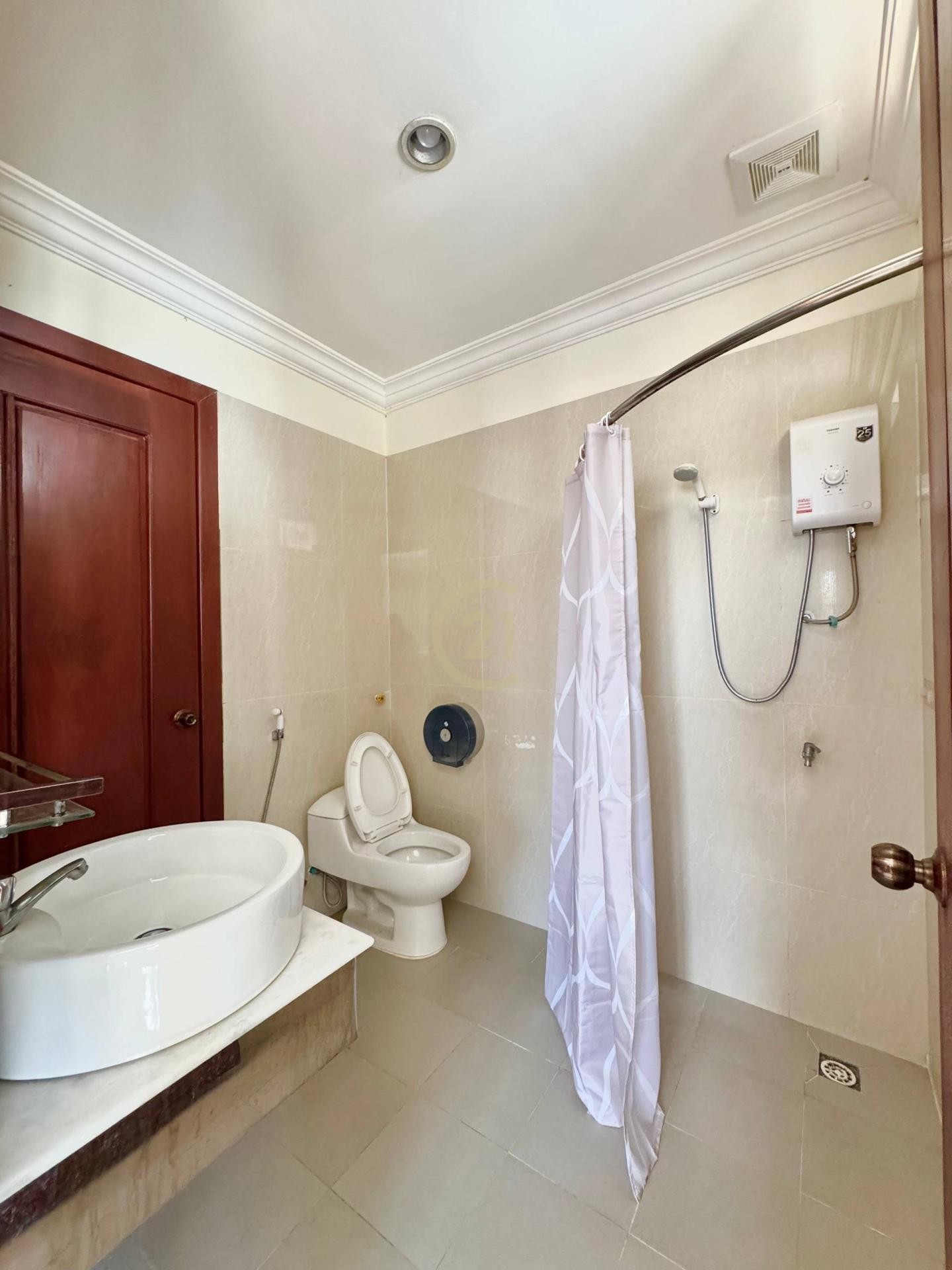 IMG_2729 Cozy 1 Bedroom Apartment for Rent near Russian Market