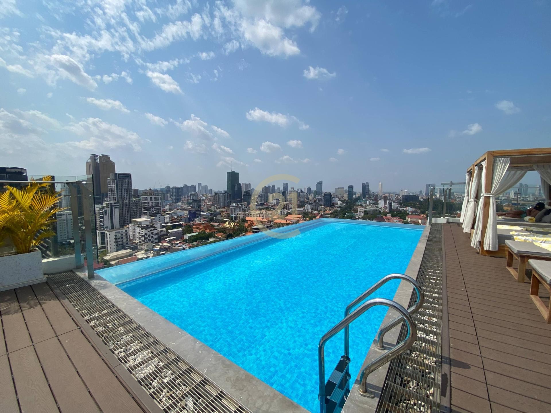 1 Bedroom Serviced Apartment for Rent in Tonle Bassac | Phnom Penh