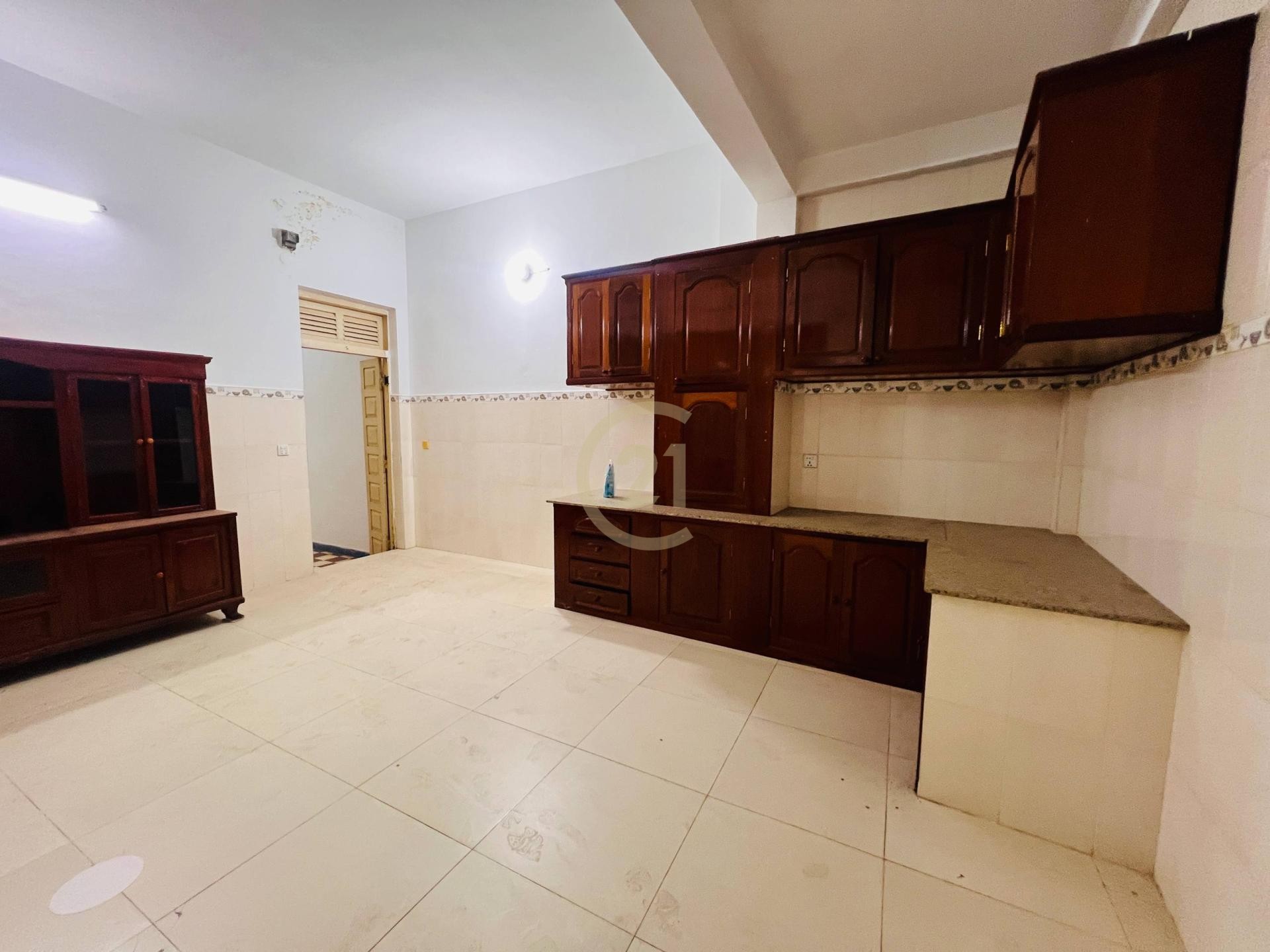 House For Rent At Tonle Basac ( Basac Lane )