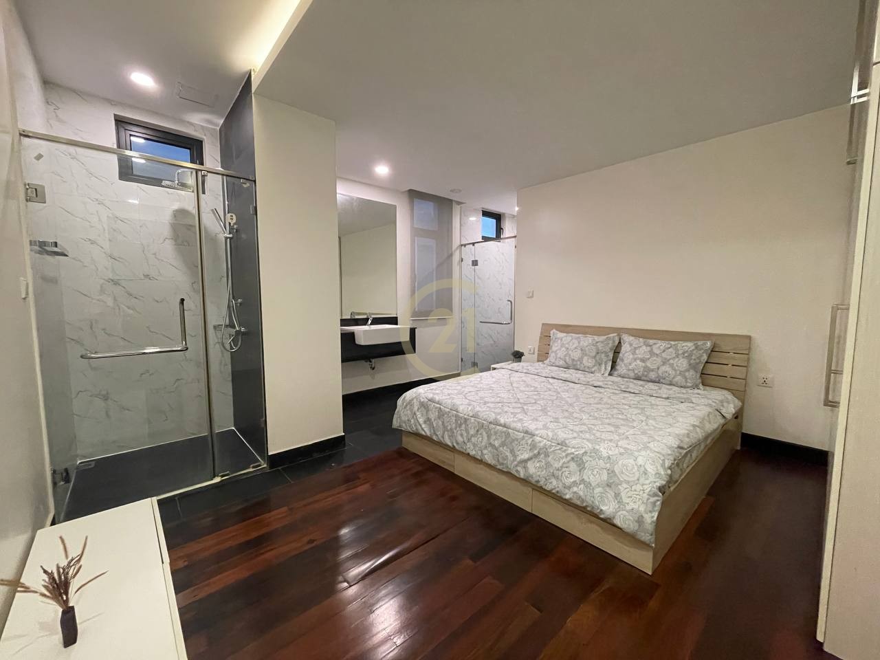 2 Bedroom For Rent At Daun Penh