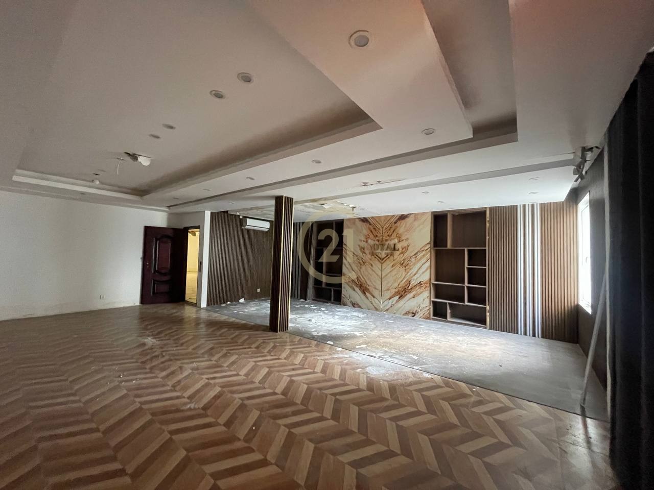 Shophouse For Rent In BKK1